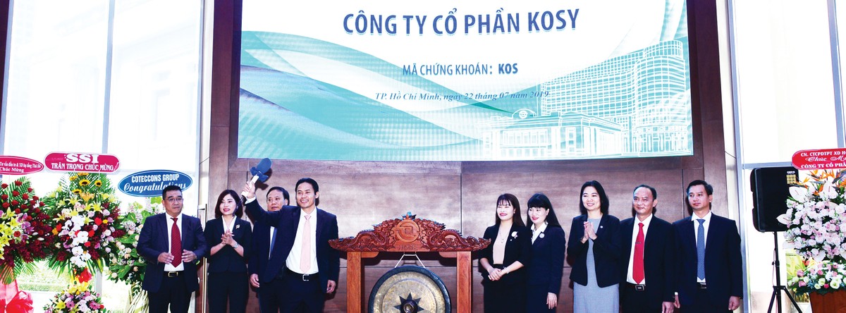 Thị trường chứng khoán sang tuổi 20 ảnh 6