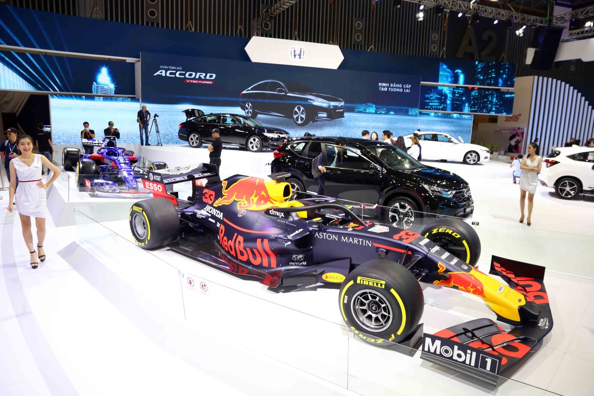 Vietnam Motor Show 2019: Honda “tăng tốc cùng ước mơ” với 2 mẫu xe đua F1 ảnh 1