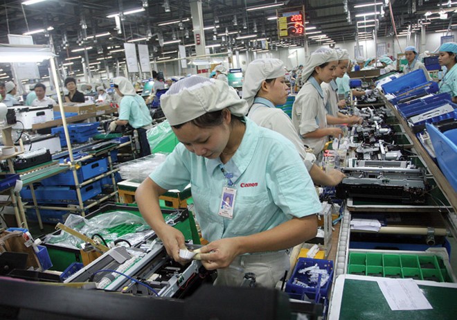 Hợp sức đưa con tàu kinh tế về đích tăng trưởng (KỲ 4): Công nghiệp và xuất khẩu, hai mũi giáp công tiến đích ảnh 2 GDP tăng cả về lượng và chất