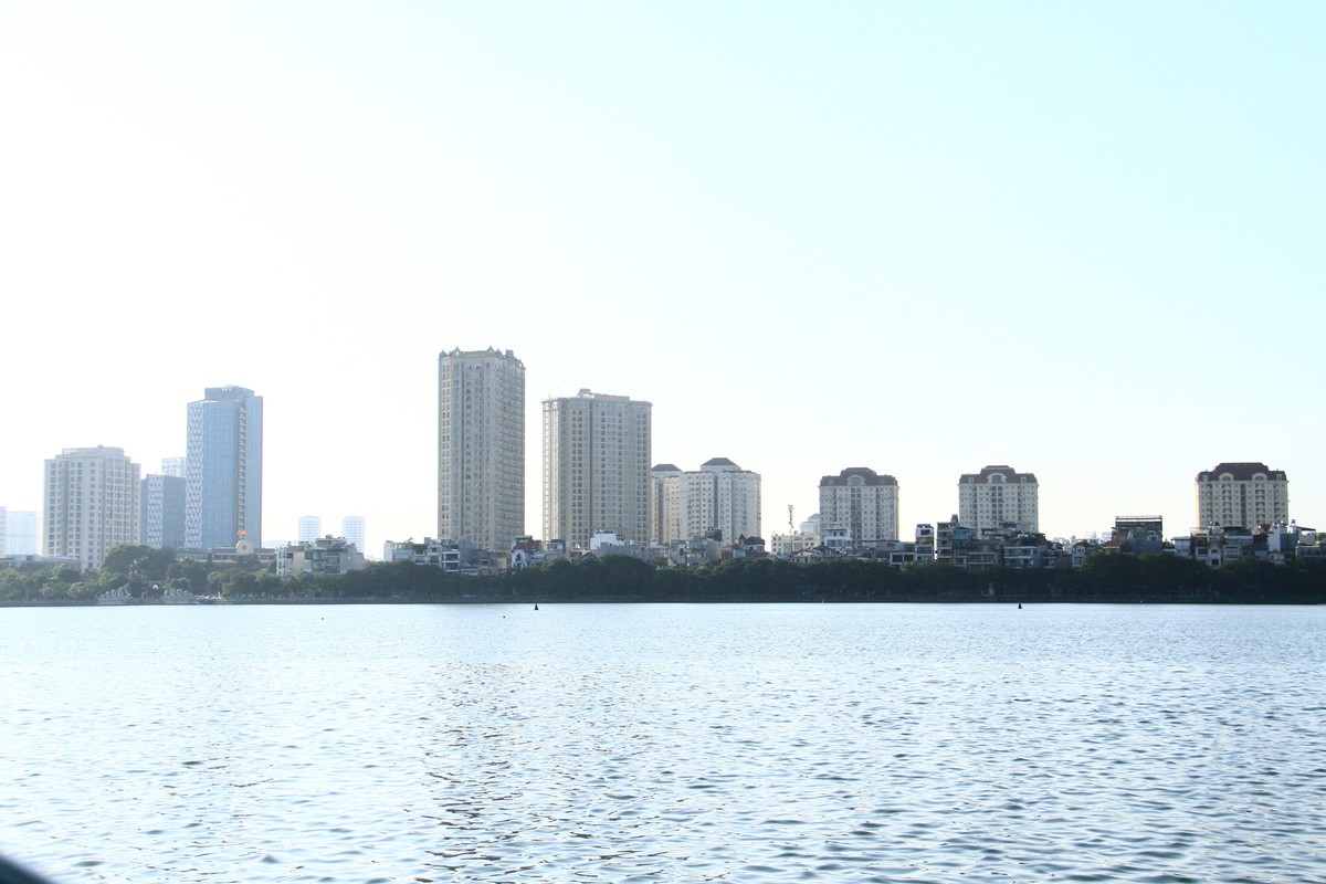 "View Hồ Tây" là mật mã bán hàng của nhiều dự án bất động sản. "View Hồ Tây" là mật mã bán hàng của nhiều dự án bất động sản.