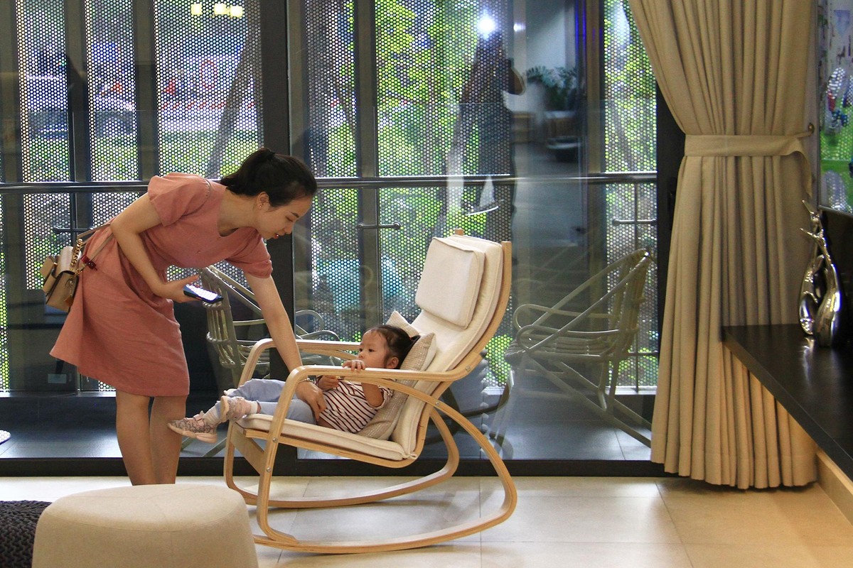 Nhu cầu căn hộ nhỏ cho hộ gia đình độc thân hoặc hộ gia đình ít thành viên đang rất cao. Ảnh: Thành Nguyễn. Nhu cầu căn hộ nhỏ cho hộ gia đình độc thân hoặc hộ gia đình ít thành viên đang rất cao. Ảnh: Thành Nguyễn.