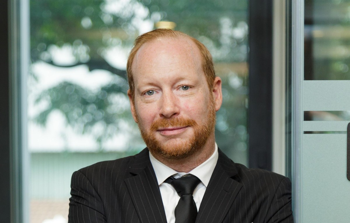 Ông David Jackson. Ông David Jackson.