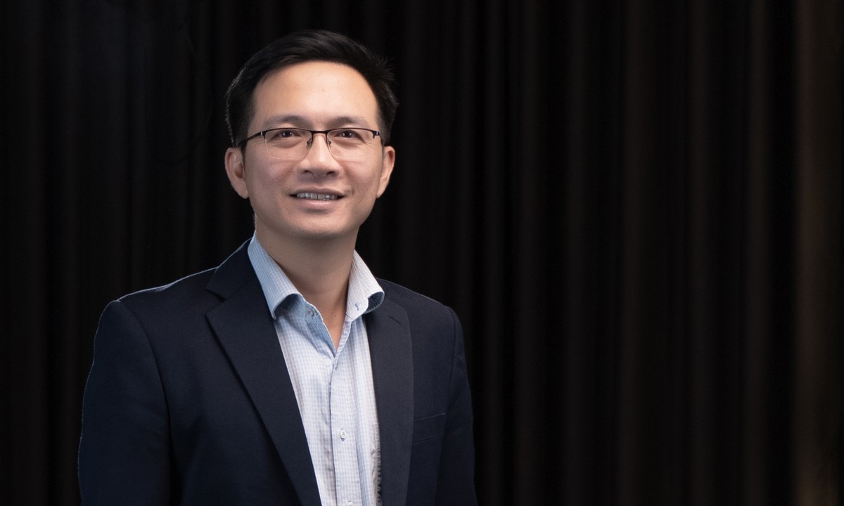 TS. Hồ Sỹ Hòa TS. Hồ Sỹ Hòa