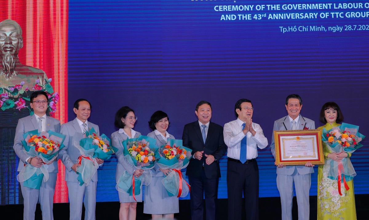 Đây là danh hiệu cao quý nhằm ghi nhận những thành tích của TTC nói chung và cá nhân bà Huỳnh Bích Ngọc nói riêng đúng dịp kỷ niệm 43 năm ngày hình thành Tập đoàn TTC (28/7/1979 - 28/7/2022)