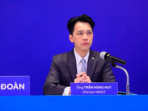 Ông Trần Hùng Huy, Chủ tịch HĐQT ACB