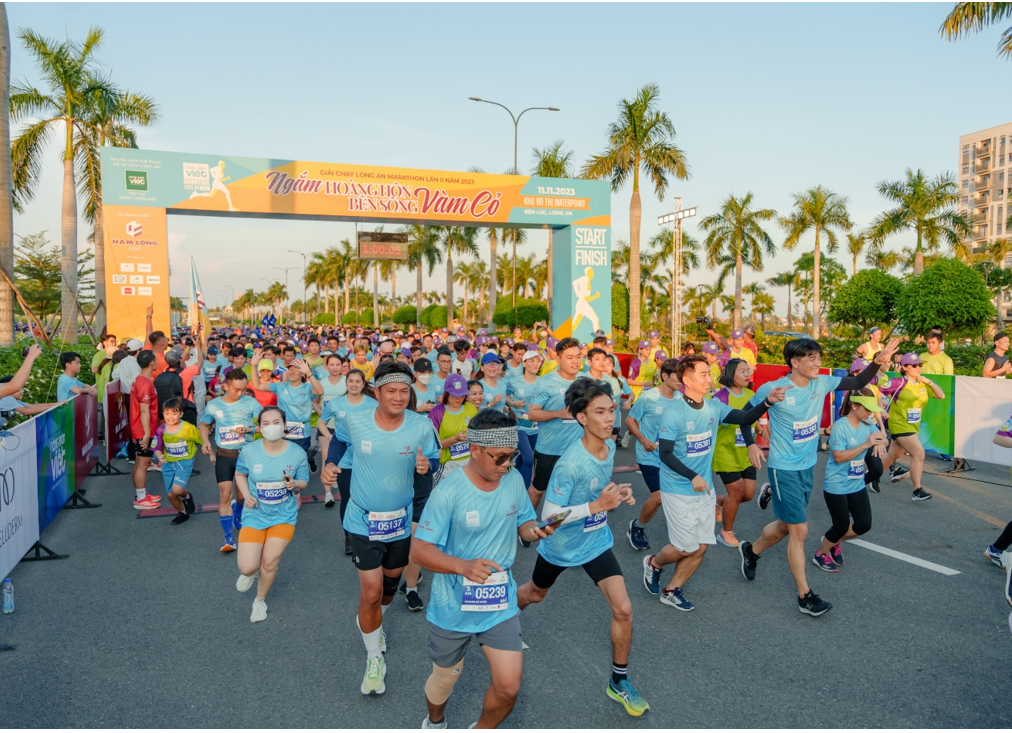 Hơn 2.000 vận động viên tham gia giải chạy Long An Marathon 2023 tổ chức tại khu đô thị Waterpoint