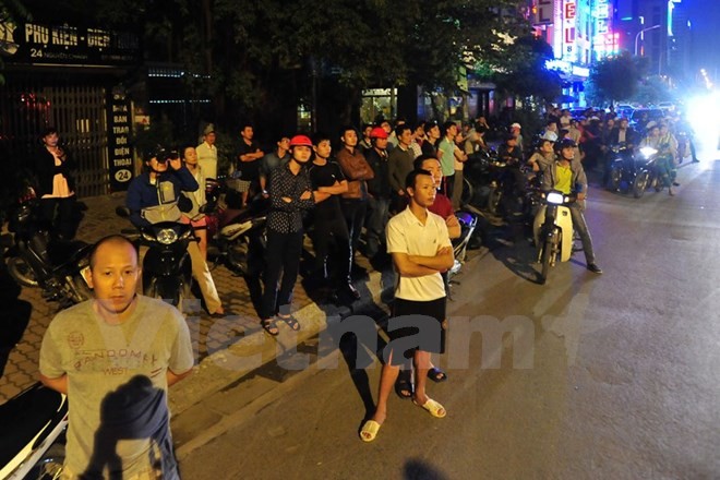 Hà Nội: Cháy chung cư Vimeco giữa đêm, hàng trăm người tháo chạy ảnh 3