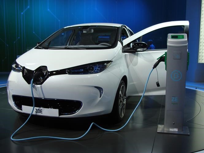 Renault và Mai Linh: Cú bắt tay lịch sử hay ván bài mạo hiểm? ảnh 1 Renault và Mai Linh: Cú bắt tay lịch sử hay ván bài mạo hiểm? ảnh 1