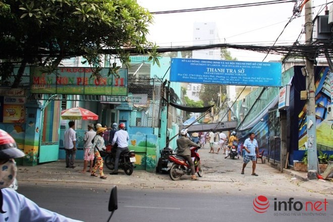 Cần cẩu công trình dự án 376 Điện Biên Phủ, TP. HCM đổ sập xuống trường mầm non ảnh 9