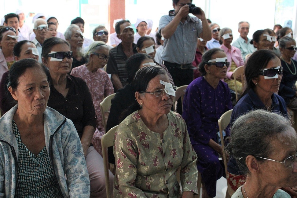 Masan Nutri Science tài trợ chương trình mổ đục thủy tinh thể cho người nghèo tại thành phố Tam Kỳ ảnh 1