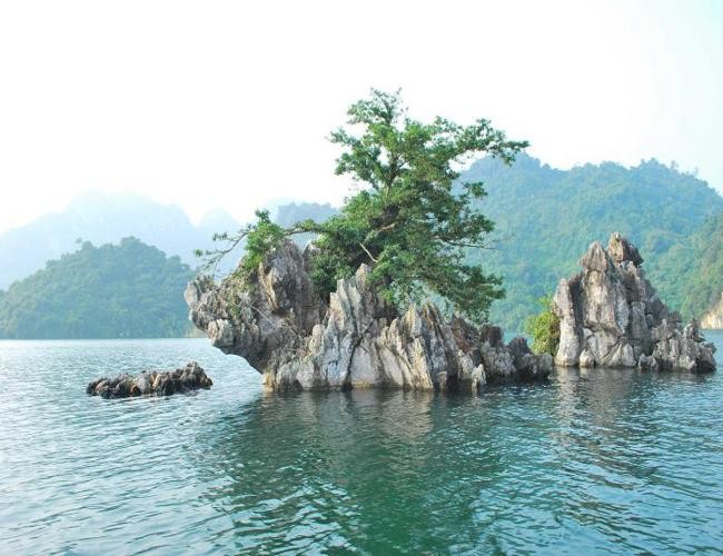 Thung Nai – điểm hẹn lý tưởng mùa hè ảnh 6 Thung Nai – điểm hẹn lý tưởng mùa hè ảnh 6