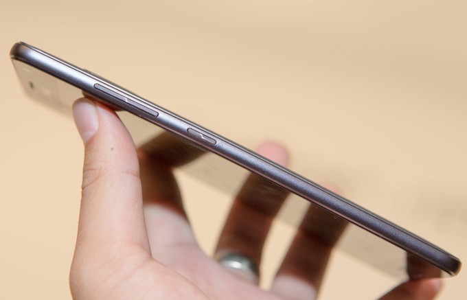 Zenfone AR - smartphone đầu tiên thế giới hỗ trợ thực tế ảo ảnh 6 Zenfone AR - smartphone đầu tiên thế giới hỗ trợ thực tế ảo ảnh 6
