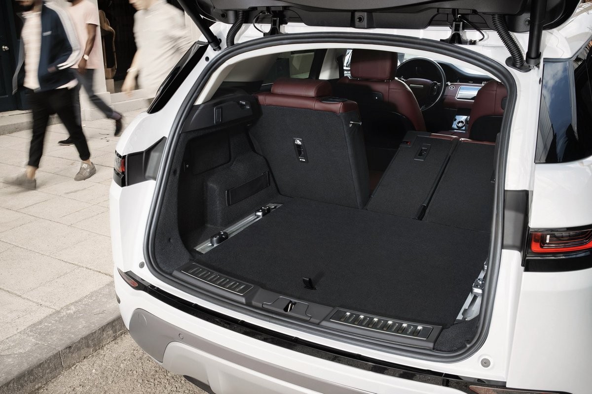 Range Rover Evoque thế hệ mới đổi thiết kế, giá từ 40.700 USD ảnh 2 Range Rover Evoque thế hệ mới đổi thiết kế, giá từ 40.700 USD ảnh 2