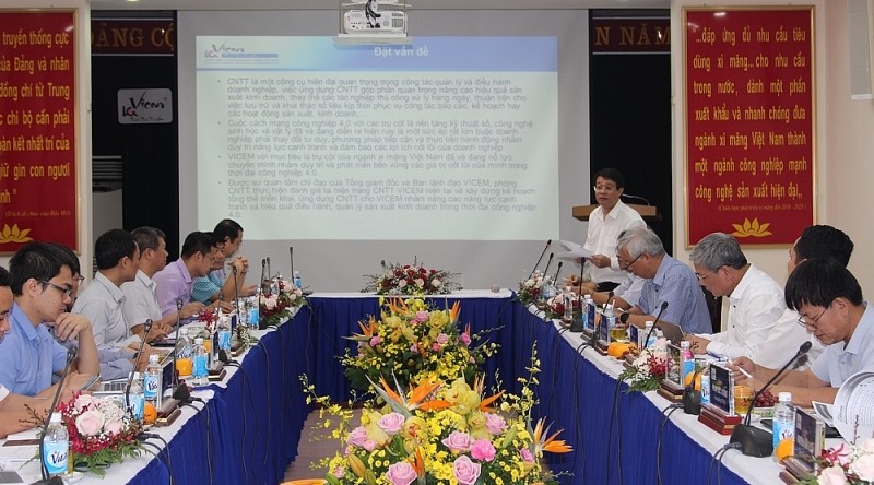 Hội thảo Smart Factory với VNPT và Siemens. Hội thảo Smart Factory với VNPT và Siemens.