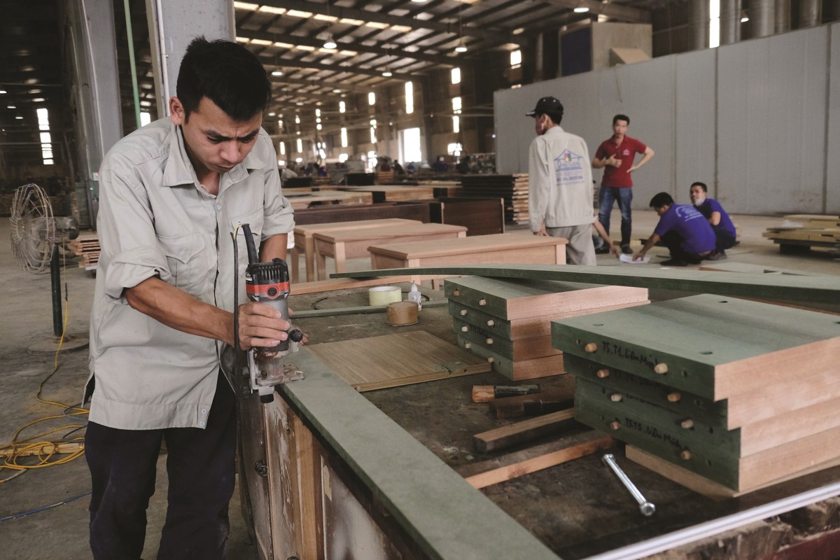 Chí phí nhân công tại Việt Nam hiện không còn rẻ. Ảnh: Dũng Minh. Chí phí nhân công tại Việt Nam hiện không còn rẻ. Ảnh: Dũng Minh.