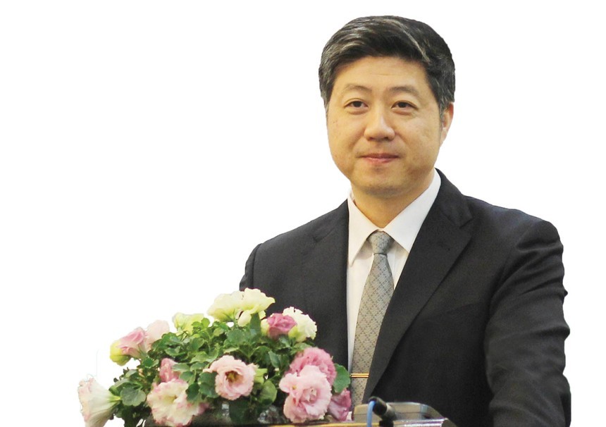 Ông Chen Chia Ken, Tổng giám đốc CTCP Chứng khoán Phú Hưng (PHS).