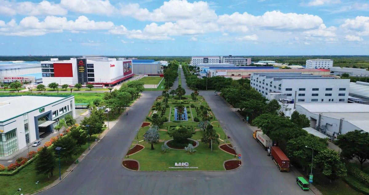 Quỹ đất công nghiệp liên tục được mở rộng. Ảnh: Lê Toàn.