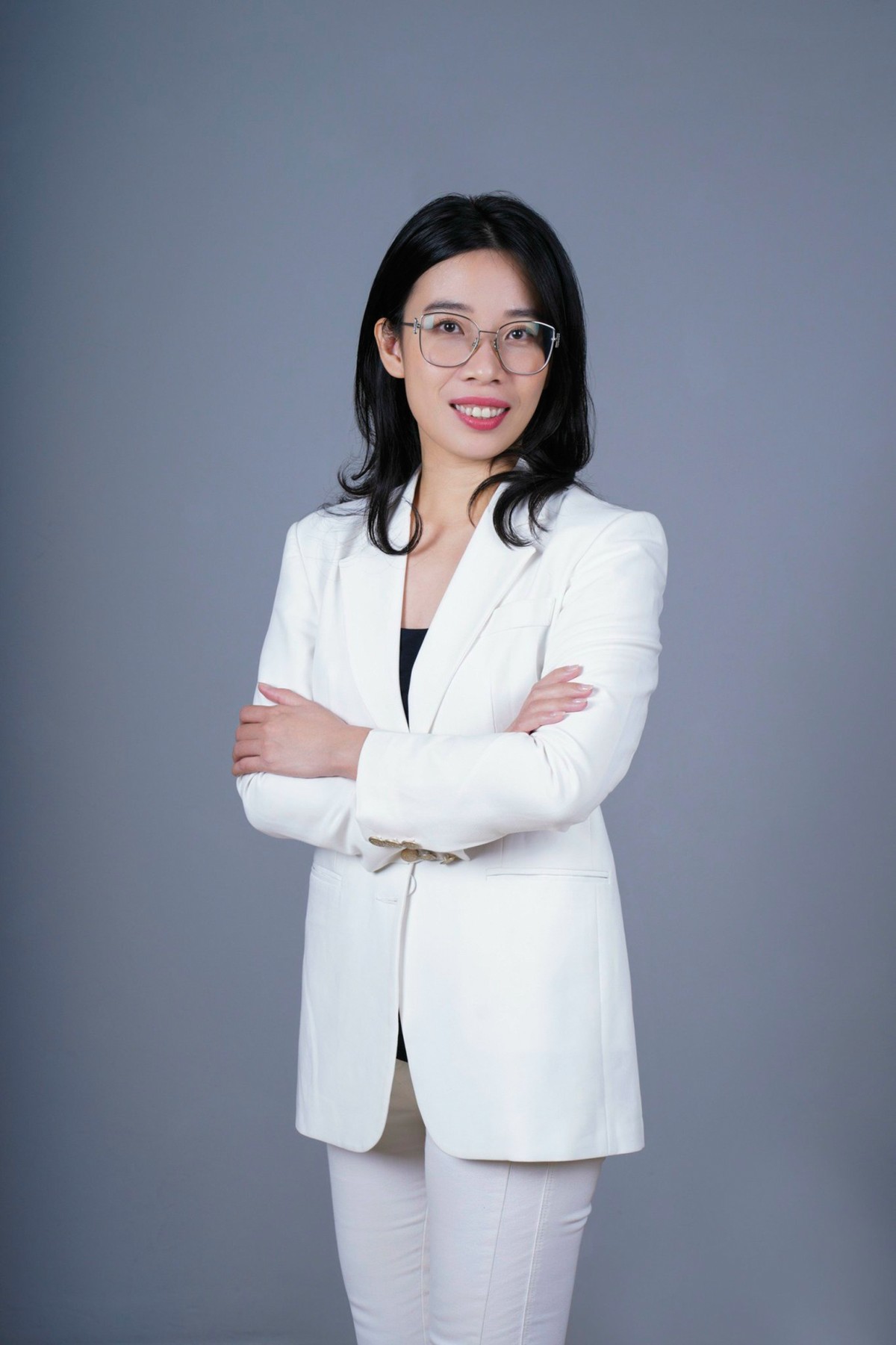 Bà Trần Thị Khánh Hiền Giám đốc Khối Nghiên cứu, Công ty cổ phần Chứng khoán MB (MBS) Bà Trần Thị Khánh Hiền Giám đốc Khối Nghiên cứu, Công ty cổ phần Chứng khoán MB (MBS)