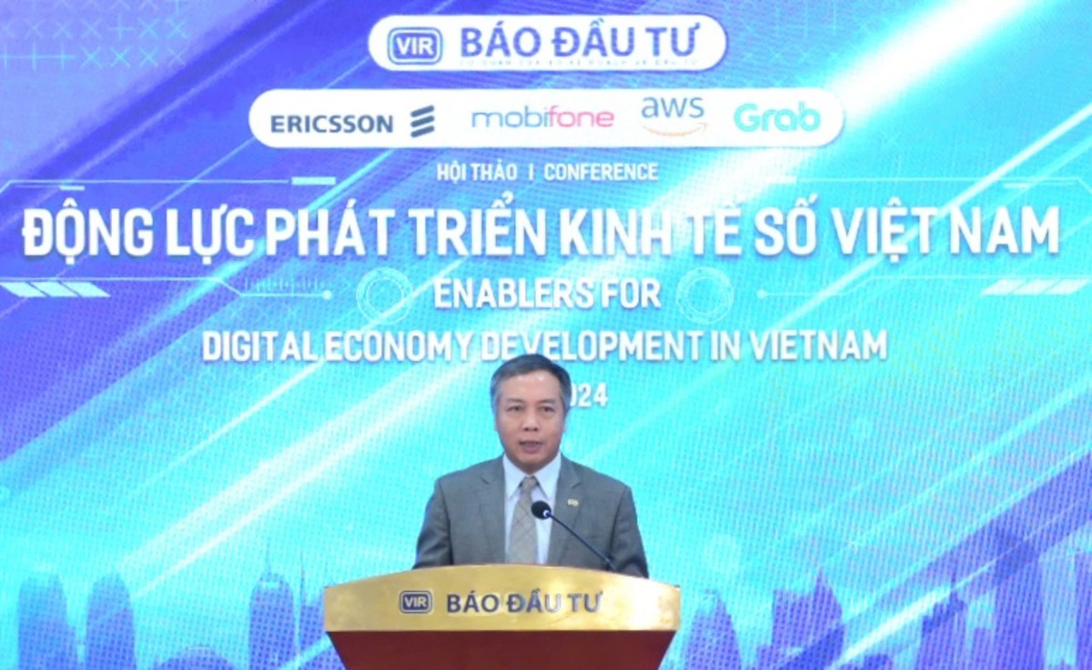 Ông Lê Trọng Minh, Tổng biên tập Báo Đầu tư phát biểu tại Hội thảo Ông Lê Trọng Minh, Tổng biên tập Báo Đầu tư phát biểu tại Hội thảo