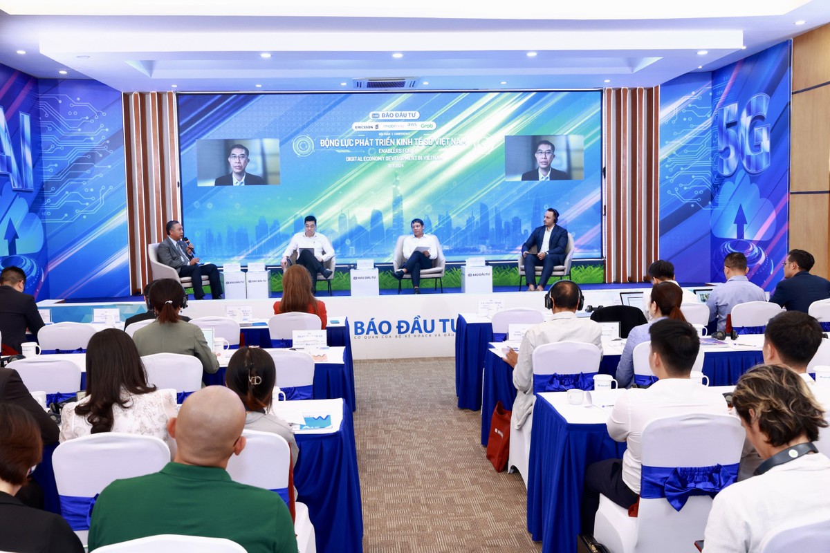 Ông George Choo Chủ tịch Hiệp hội Công nghiệp Viễn thông và Công nghệ Singapore tham dự trực tuyến trong phiên thảo luận. Ảnh: Chí Cường Ông George Choo Chủ tịch Hiệp hội Công nghiệp Viễn thông và Công nghệ Singapore tham dự trực tuyến trong phiên thảo luận. Ảnh: Chí Cường