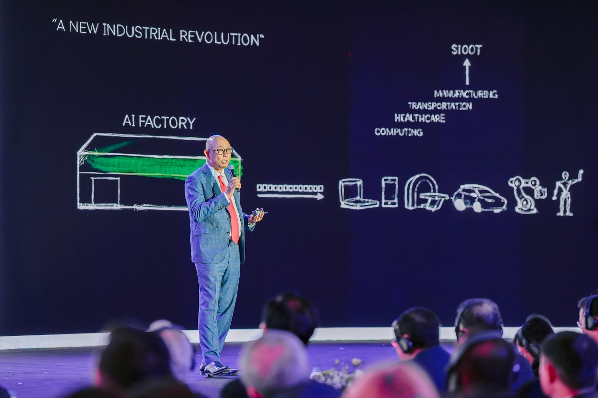 Ông Raymond Teh, Phó Chủ tịch cấp cao toàn cầu Tập đoàn Nvidia chia sẻ tại Sự kiện Ông Raymond Teh, Phó Chủ tịch cấp cao toàn cầu Tập đoàn Nvidia chia sẻ tại Sự kiện