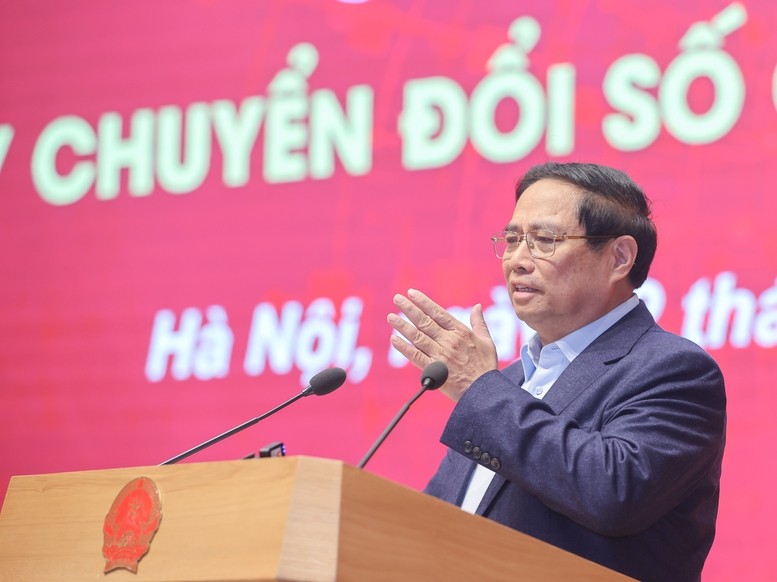 Thủ tướng Phạm Minh Chính, Chủ tịch Ủy ban Quốc gia về chuyển đổi số đã chủ trì chương trình chào mừng Ngày Chuyển đổi số quốc gia năm 2024 Thủ tướng Phạm Minh Chính, Chủ tịch Ủy ban Quốc gia về chuyển đổi số đã chủ trì chương trình chào mừng Ngày Chuyển đổi số quốc gia năm 2024