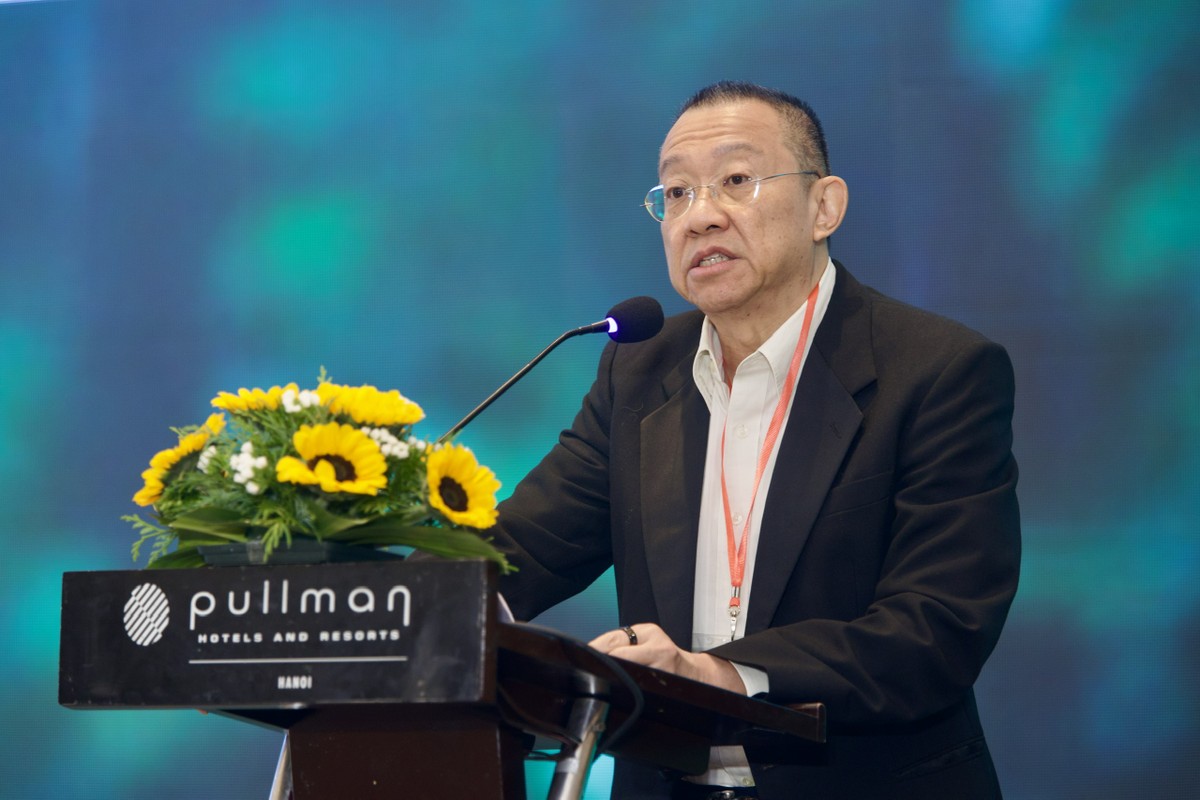 Ông Larry Lee Chio Lim, Phó tổng giám đốc Công ty cổ phần Bia - Rượu - Nước giải khát Sài Gòn (SABECO) phát biểu tại Hội thảo. Ảnh: Chí Cường Ông Larry Lee Chio Lim, Phó tổng giám đốc Công ty cổ phần Bia - Rượu - Nước giải khát Sài Gòn (SABECO) phát biểu tại Hội thảo. Ảnh: Chí Cường