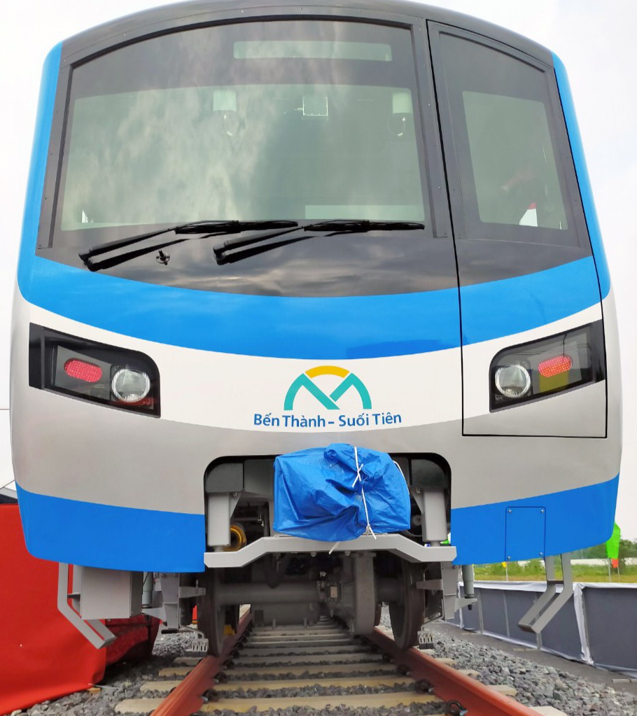 Dự kiến đoàn tàu sẽ chính thức được "lăn bánh" vào cuối năm 2021. Dự kiến đoàn tàu sẽ chính thức được "lăn bánh" vào cuối năm 2021.