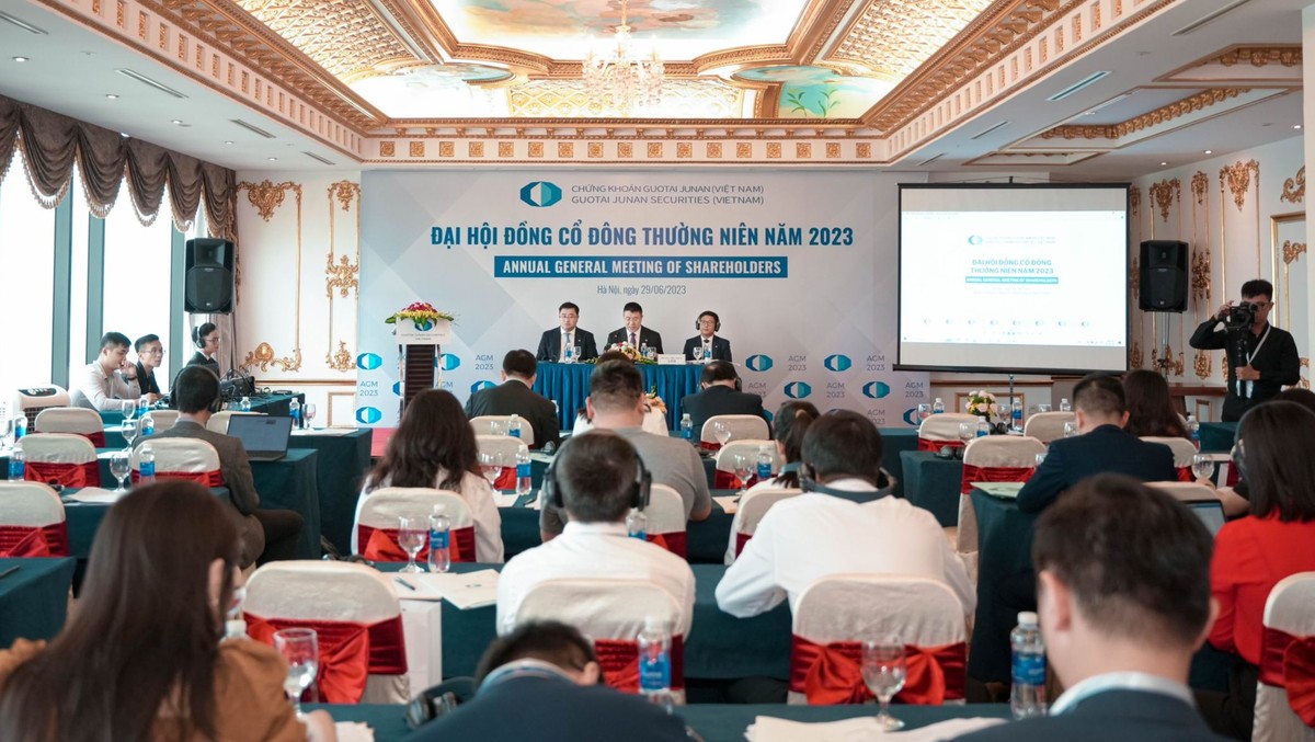 Toàn cảnh ĐHCĐ CTCK Guotai Junan Toàn cảnh ĐHCĐ CTCK Guotai Junan