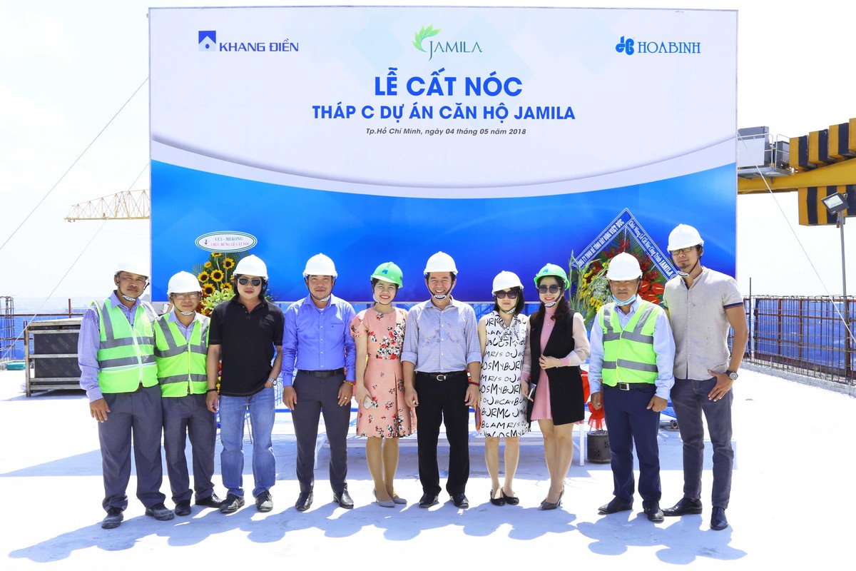 Jamila Khang Điền cất nóc vượt tiến độ 1 tháng ảnh 2 Jamila Khang Điền cất nóc vượt tiến độ 1 tháng ảnh 2