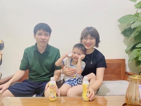 Hương vị sữa đậu nành truyền thống luôn được gia đình Việt ưa chuộng. Hương vị sữa đậu nành truyền thống luôn được gia đình Việt ưa chuộng.