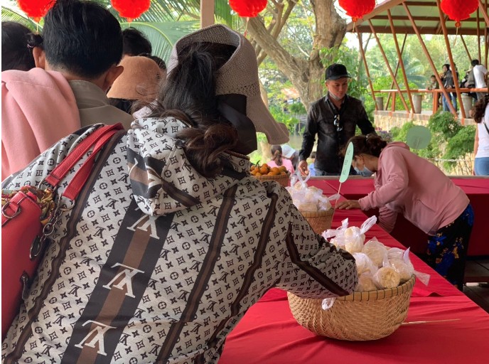 Buffet Cáp treo Núi Cấm diễn ra từ 20 - 29 tháng giêng như một sự kế tục lễ hội ẩm thực có từ thuở rất xa xưa ở Thiên Cấm Sơn. Buffet Cáp treo Núi Cấm diễn ra từ 20 - 29 tháng giêng như một sự kế tục lễ hội ẩm thực có từ thuở rất xa xưa ở Thiên Cấm Sơn.