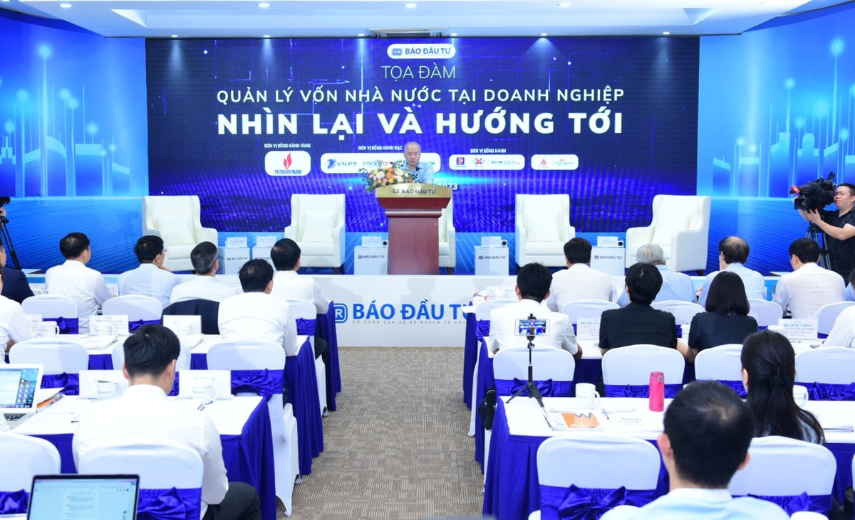 Thứ trưởng Bộ Kế hoạch và Đầu tư phát biểu tại toạ đàm Quản lý vốn Nhà nước tại doanh nghiệp: "Nhìn lại và Hướng tới". Ảnh: Dũng Minh Thứ trưởng Bộ Kế hoạch và Đầu tư phát biểu tại toạ đàm Quản lý vốn Nhà nước tại doanh nghiệp: "Nhìn lại và Hướng tới". Ảnh: Dũng Minh