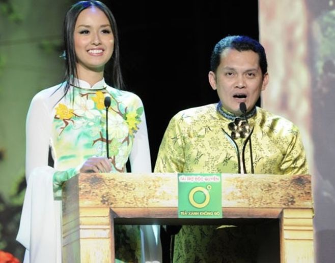 Nhãn hàng Trà Xanh Không độ của Công ty Tân Hiệp Phát đồng hành cùng Giải Mai vàng lần thứ 15.