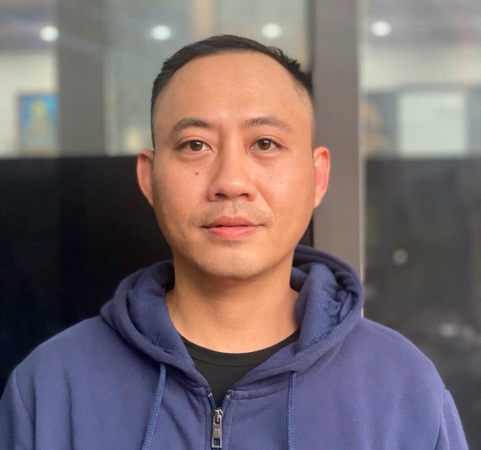 Bên cạnh anh Nguyễn Văn Quang, anh Trần Anh Tuấn cũng trở thành khách hàng may mắn trúng lộc đầu năm với số tiền 250 triệu đồng nhờ uống Trà Xanh Không Độ.