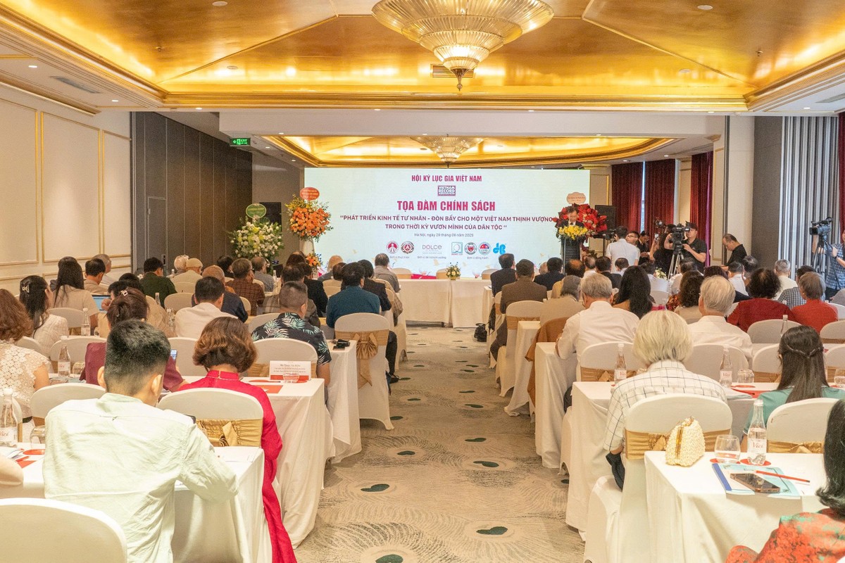 Toàn cảnh tọa đàm Toàn cảnh tọa đàm