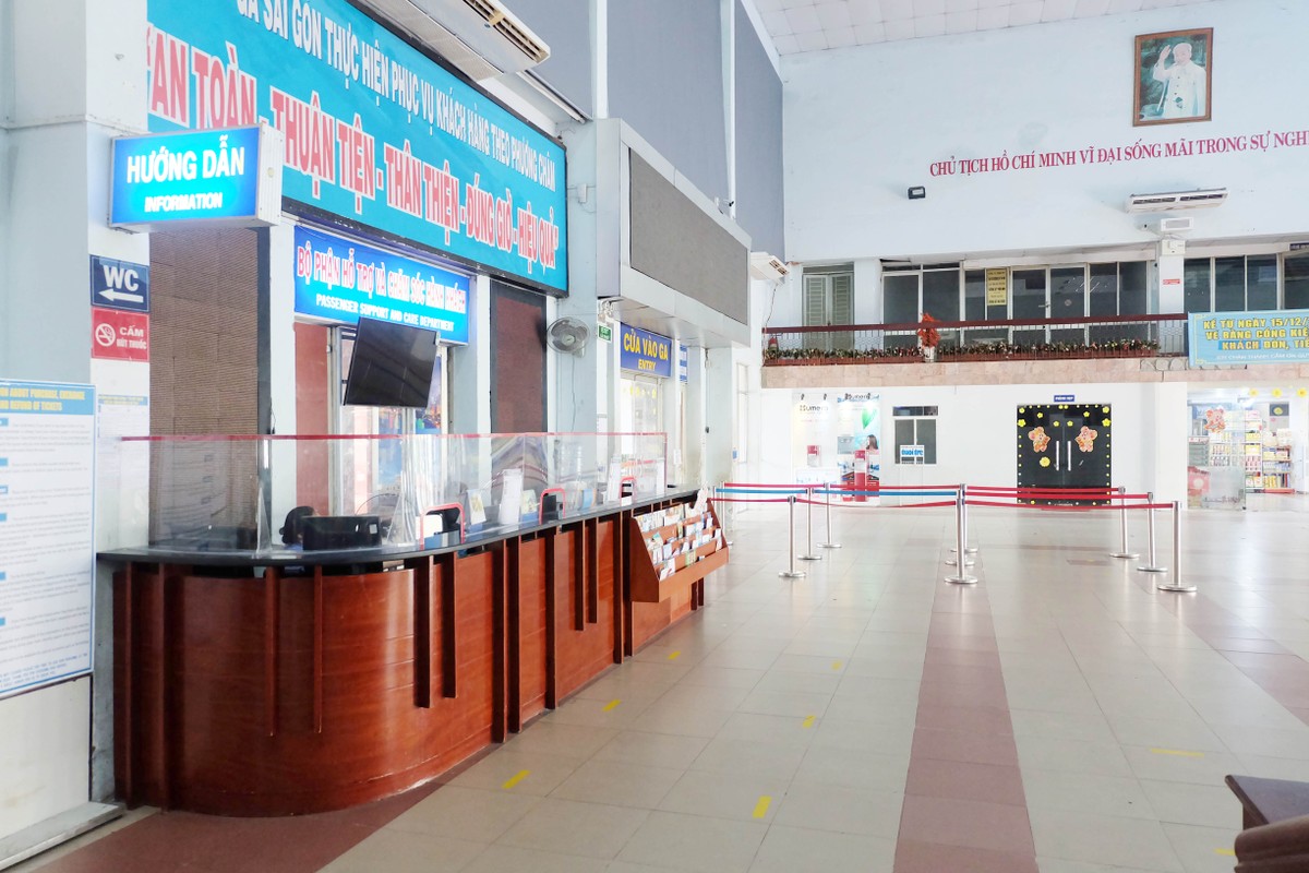 Ga Sài Gòn đìu hiu trước ngày nghỉ lễ ảnh 2