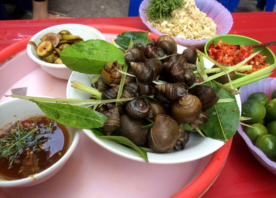 Những món vỉa hè nhất định phải ăn ngày gió lạnh đầu mùa ảnh 2 Những món vỉa hè nhất định phải ăn ngày gió lạnh đầu mùa ảnh 2