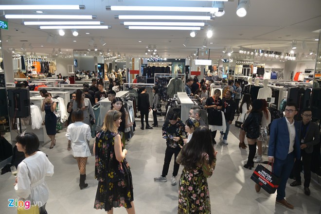 Zara, H&M, McDonald’s tốn bao nhiêu tiền để thuê mặt bằng tại Hà Nội? ảnh 2