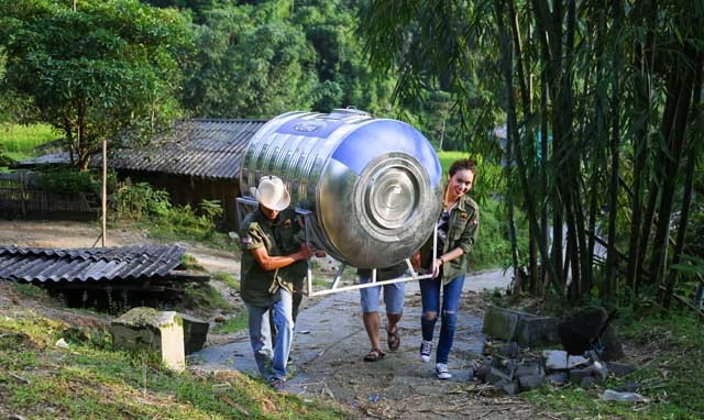 Hành trình của những tay lái bán tải có 'tầm' và có 'tâm' ảnh 6 Hành trình của những tay lái bán tải có 'tầm' và có 'tâm' ảnh 6