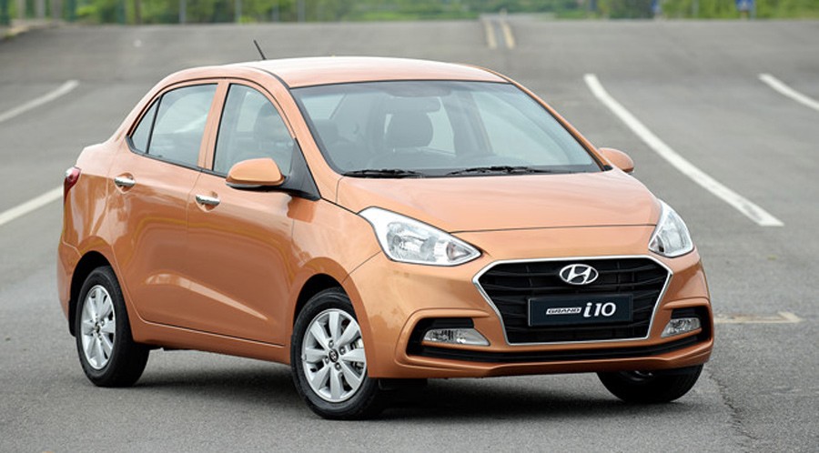 Ô tô đại hạ giá, 400 triệu tha hồ sắm xe chơi Tết ảnh 3 Ô tô đại hạ giá, 400 triệu tha hồ sắm xe chơi Tết ảnh 3