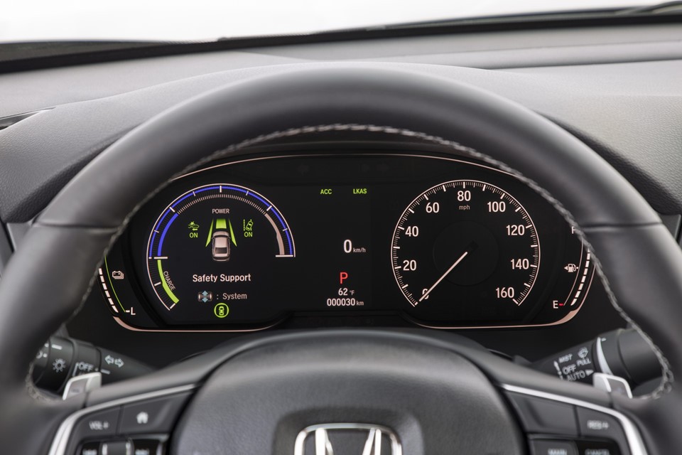 Honda sắp ra mắt Insight 2019, tiêu thụ nhiên liệu 4,2l/100 km ảnh 3 Honda sắp ra mắt Insight 2019, tiêu thụ nhiên liệu 4,2l/100 km ảnh 3