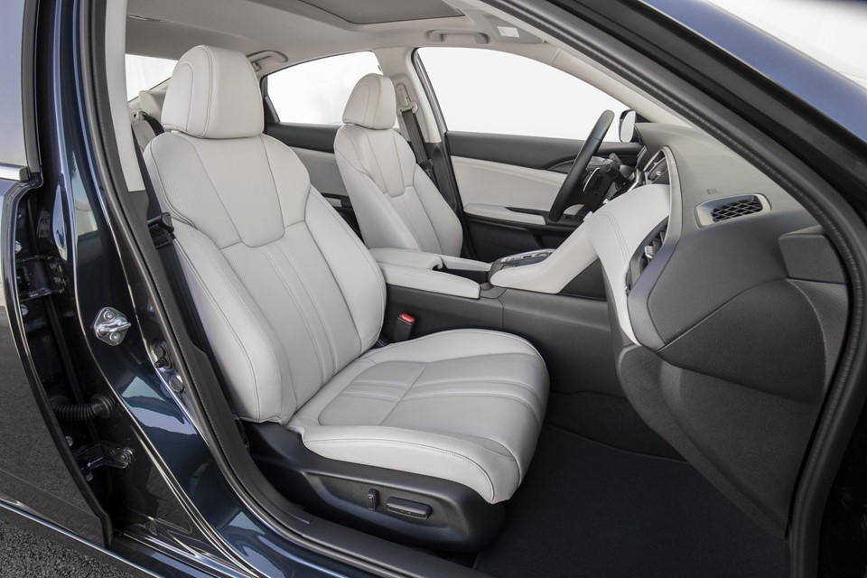 Honda sắp ra mắt Insight 2019, tiêu thụ nhiên liệu 4,2l/100 km ảnh 4 Honda sắp ra mắt Insight 2019, tiêu thụ nhiên liệu 4,2l/100 km ảnh 4