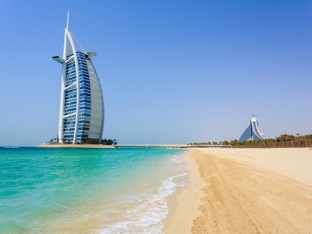 Các thành phố ven biển được yêu thích nhất thế giới ảnh 12