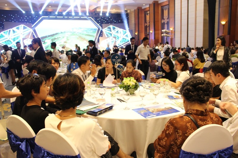 CENLAND – nhân tố dẫn dắt thanh khoản thị trường bất động sản ảnh 1