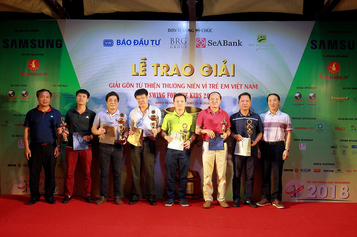 Những khoảnh khắc ấn tượng tại giải Golf Swing for the Kids 2018 ảnh 71