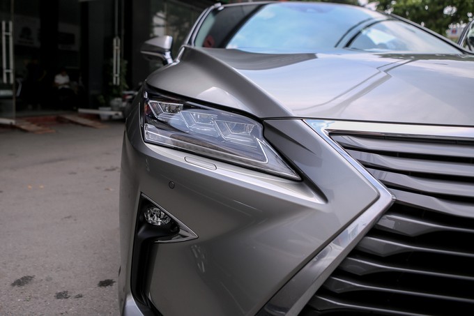 Lexus RX350L 7 chỗ đầu tiên về Việt Nam giá 5 tỷ ảnh 3