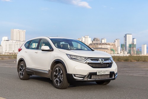 Ôtô nhập khẩu khan hàng, giá cao sau nửa năm bị 'chặn cửa ảnh 1