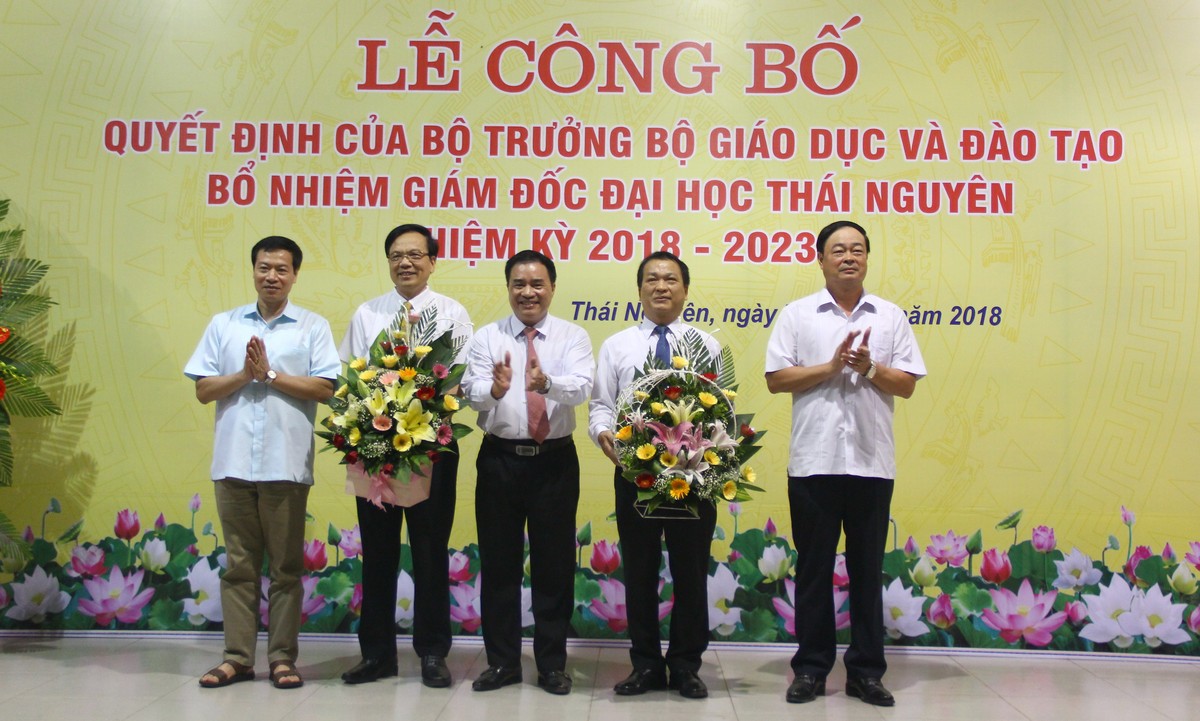 Công bố quyết định bổ nhiệm Giám đốc Đại học Thái Nguyên ảnh 1