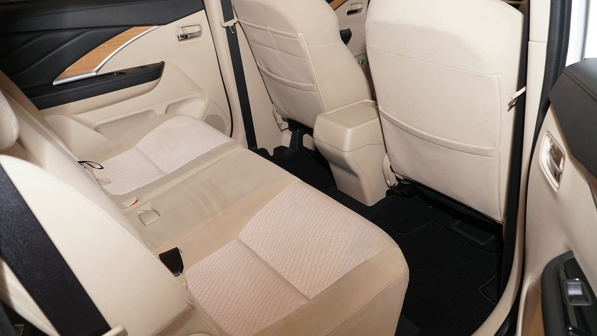 Mitsubishi Xpander - xe cho gia đình trẻ giá từ 550 triệu ảnh 3 Mitsubishi Xpander - xe cho gia đình trẻ giá từ 550 triệu ảnh 3